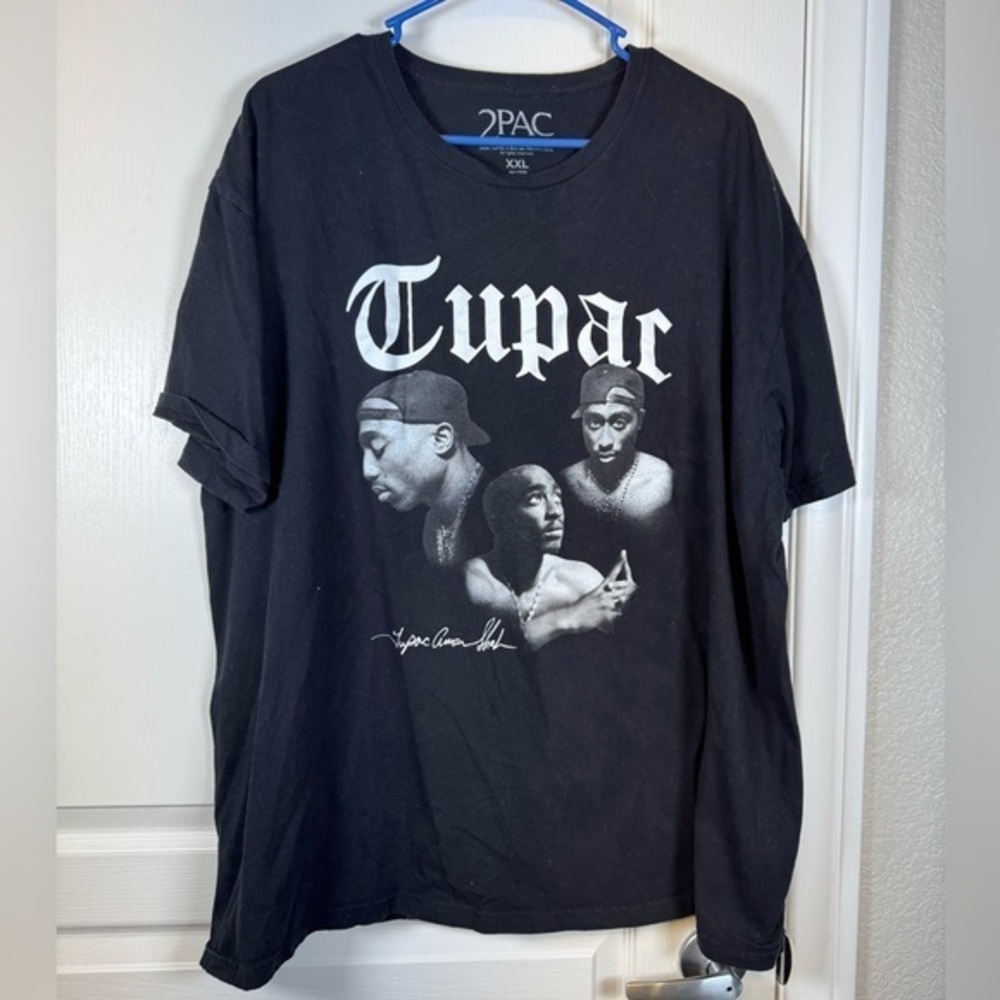 2PAC Tupac Black Graphic Shirt Size XXL EUC #2058